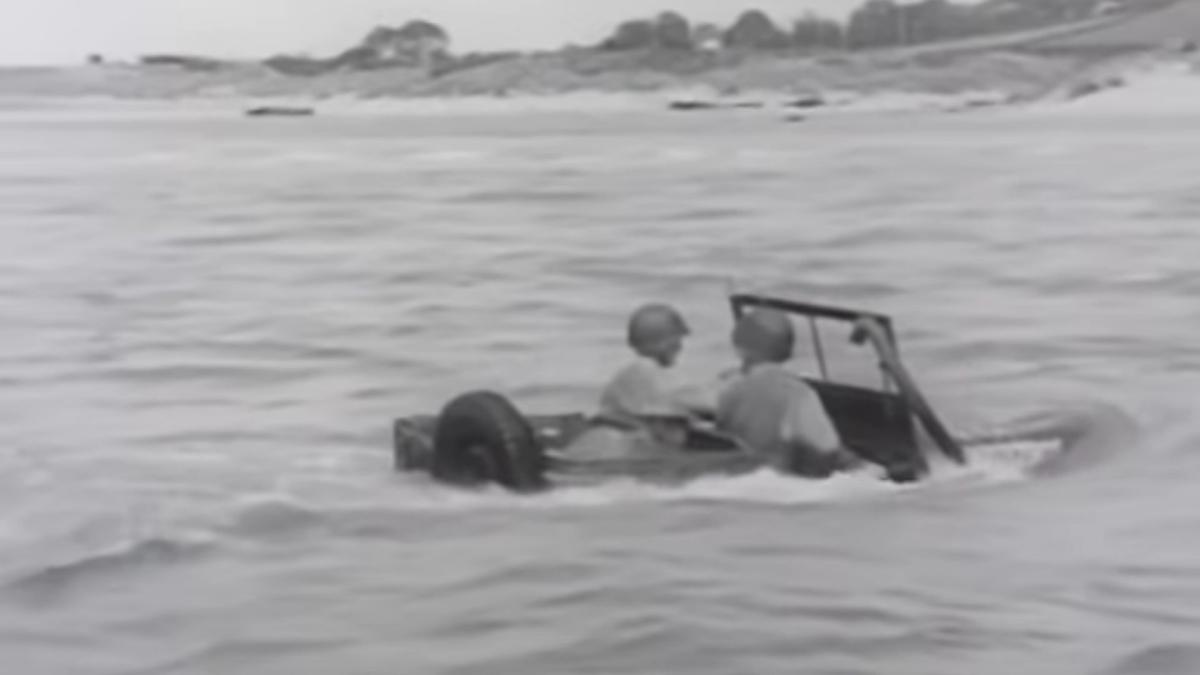 Military Jeeps Could Drive Underwater