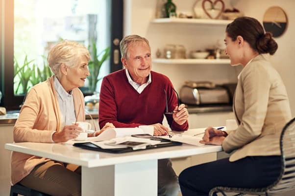 A Family Guide to Choosing the Right Senior Care Option